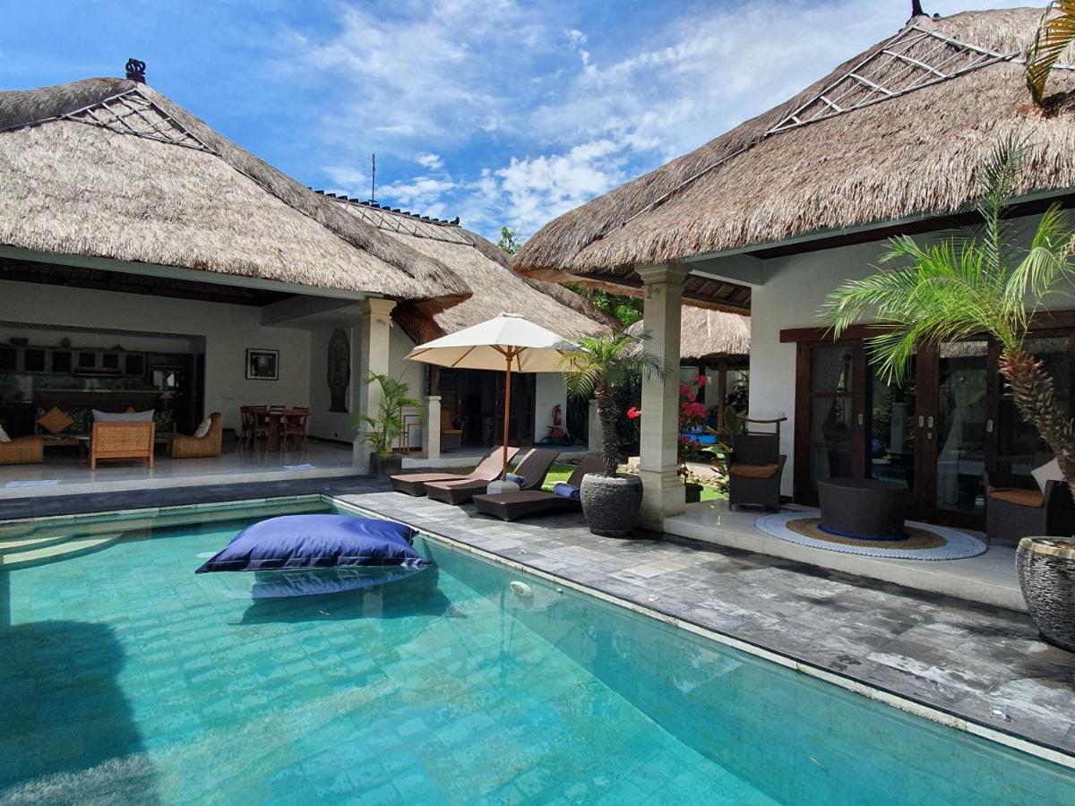 Beautiful Villa Indah Seminyak  Bagian luar foto